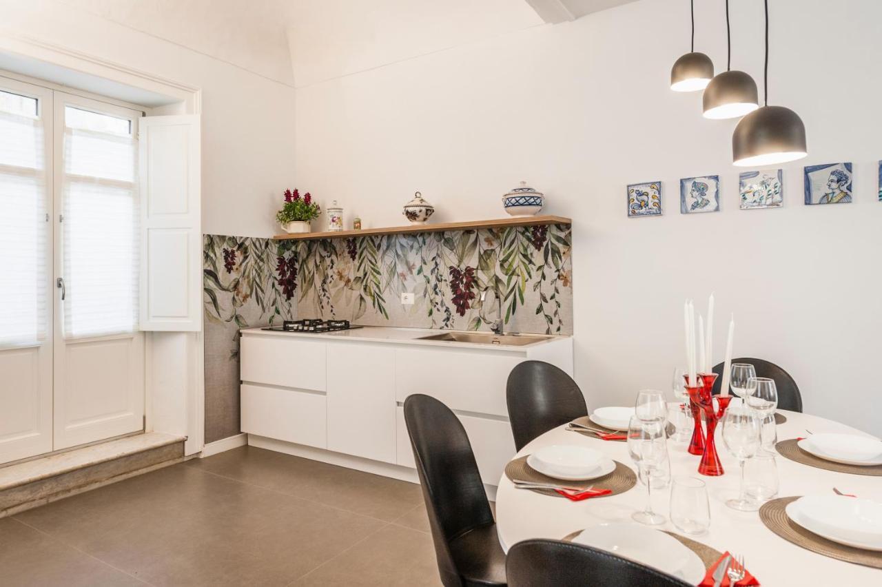 2 Soru Ortigia Holiday Home - Attico Con Terrazza Syracuse Ngoại thất bức ảnh